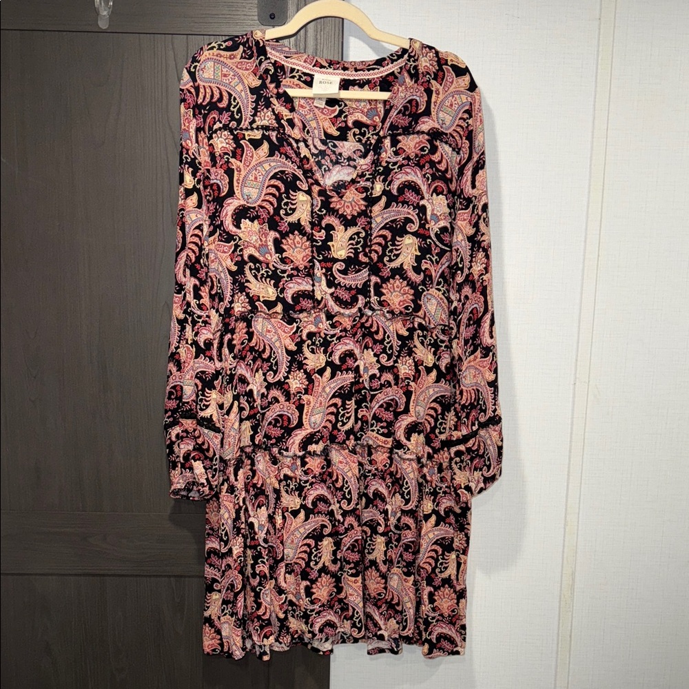 Knox Rose Black and Pink Paisley Long Sleeve Dress